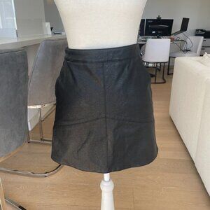 Lulus Black Faux Leather Mini Skirt XS High Waisted Zip Back